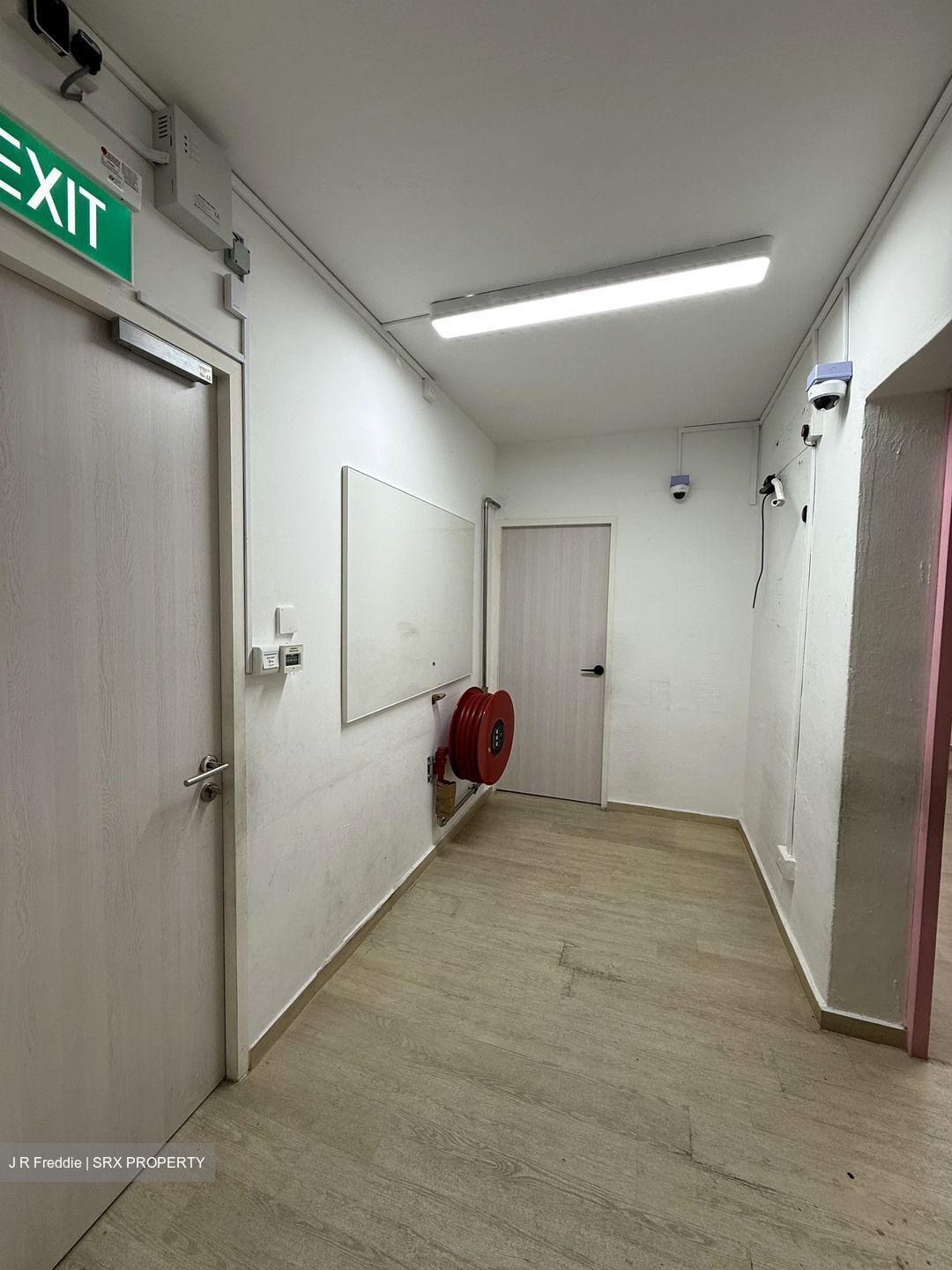 Jurong West Street 52 (D22), Shop House #560790871